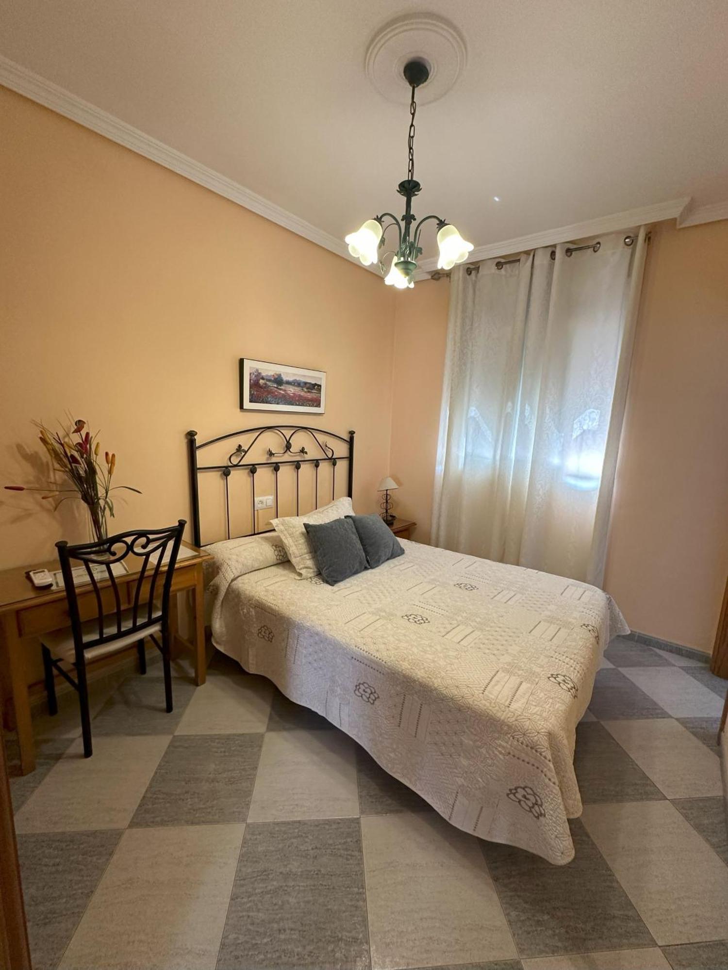 Avenida Guest house *
